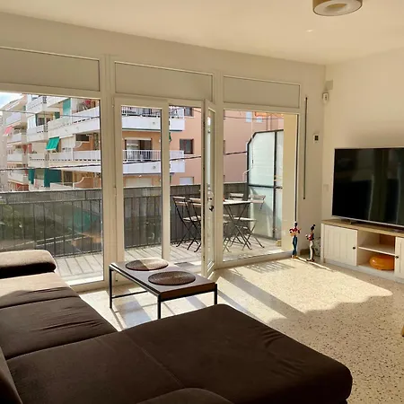 Апартаменты 1 Min From Segur De *